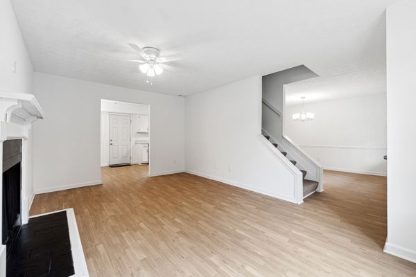 Foto del edificio - 476 Brookfield Way