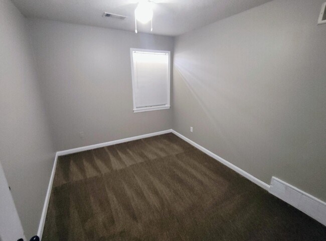 Foto del edificio - 4959 Shayne Ln