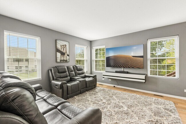 Building Photo - 476 Windham Cove Dr