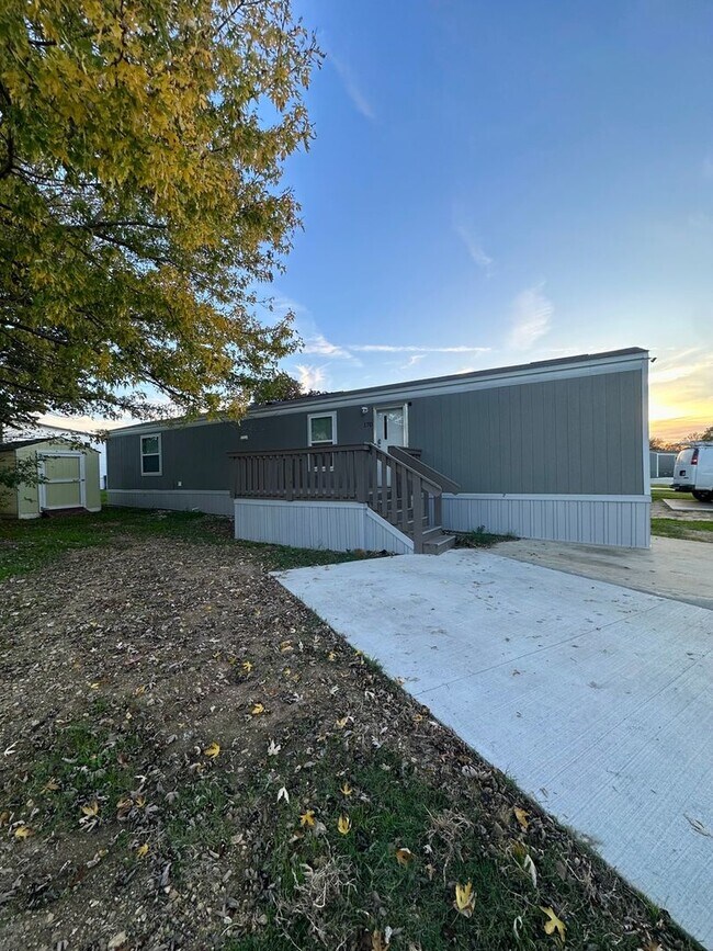 Foto del edificio - 2800 Fort Worth Dr