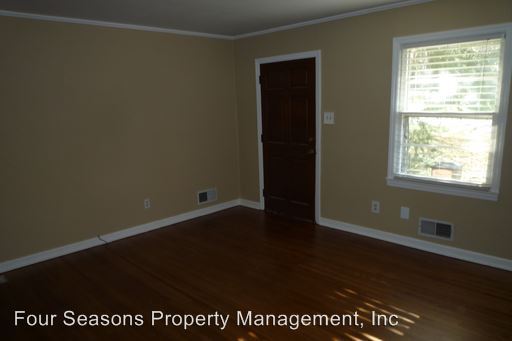 Building Photo - 701 Saint Julien St