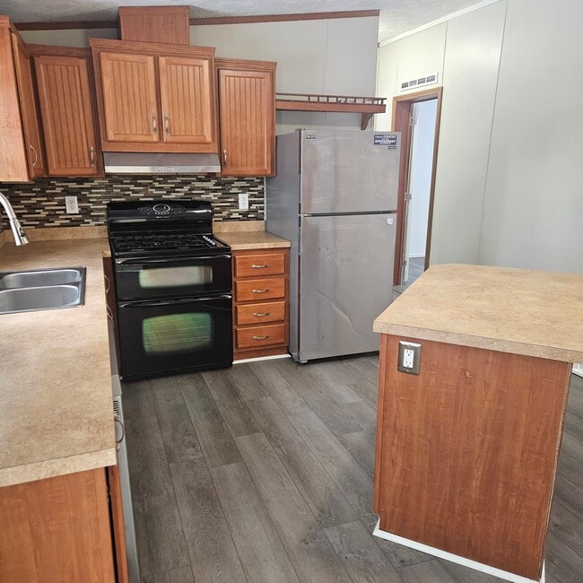 Building Photo - 3181 NY-5