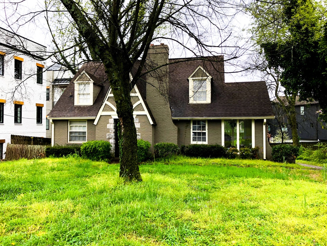 517 Chesterfield Ave, Nashville, TN 37212 House Rental in Nashville, TN