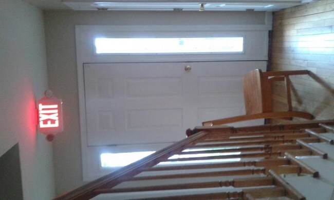 Foto del edificio - 150 Lake St