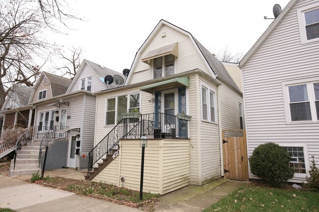 Building Photo - 4508 N Keystone Ave