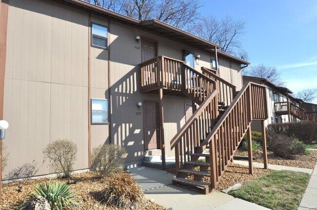 Building Photo - 105 Ashley Dr