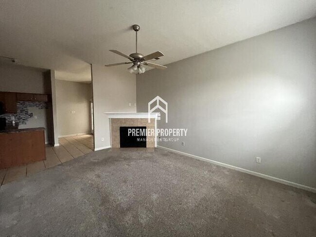 Foto del edificio - 6839 Kerry Valley Ln