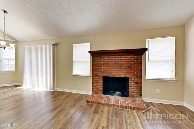 Building Photo - 7401 Fallow Ln