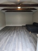 Building Photo - 442 Dauphin Ln