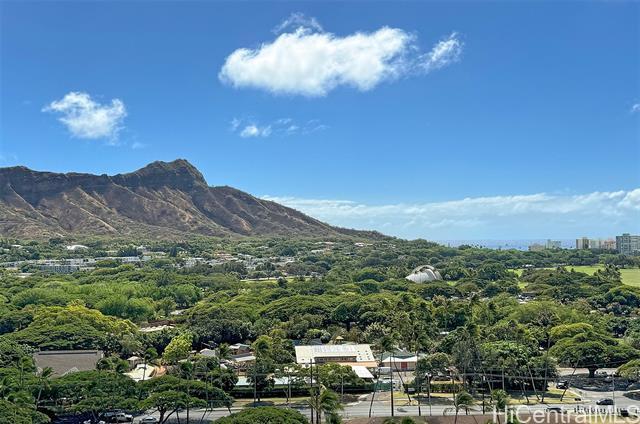 Building Photo - 2600 Pualani Way