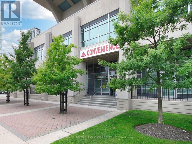 Building Photo - 1 Elm Dr W