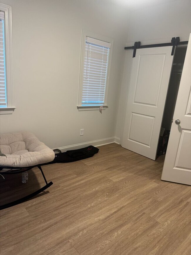 Foto del edificio - Glenwood Townhomes #101