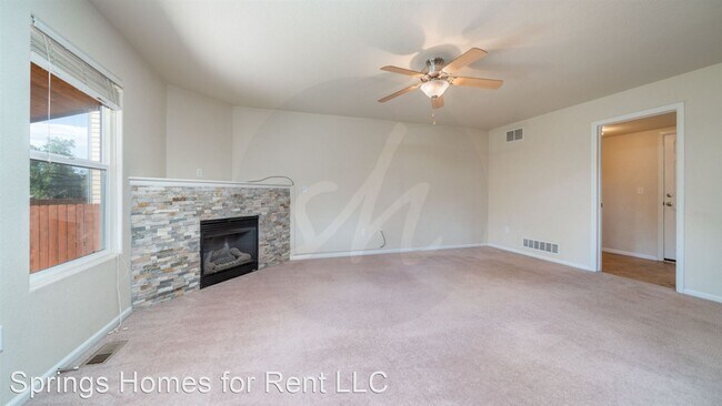 Foto del edificio - 4 br, 3 bath House - 7125 Josh Byers Way