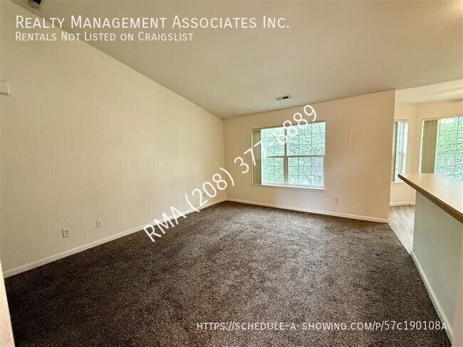Foto del edificio - 10054 Graverdale Ln. -202
