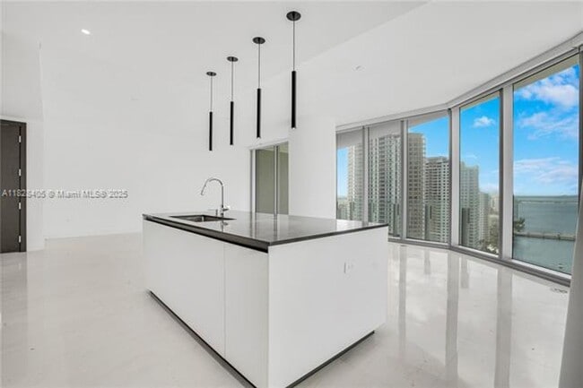 Photo - 300 Biscayne Blvd Way Apartment