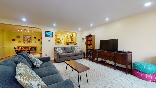 Foto del edificio - 1635 S Hayes St