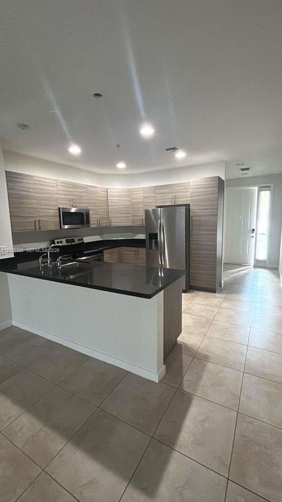 Building Photo - 2675 SW 81st Terrace