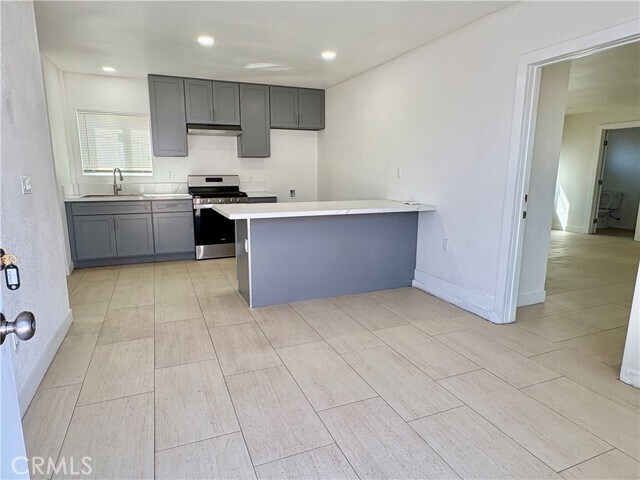 Foto del edificio - 296 N Allen St