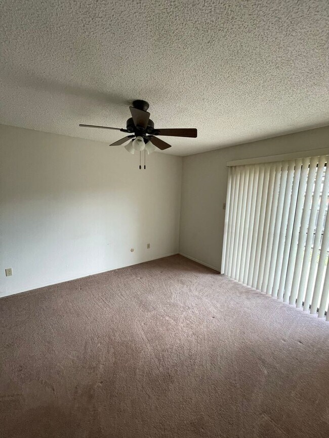 Foto del edificio - Sunset Heights, Near I-30 and Hulen Street 76107