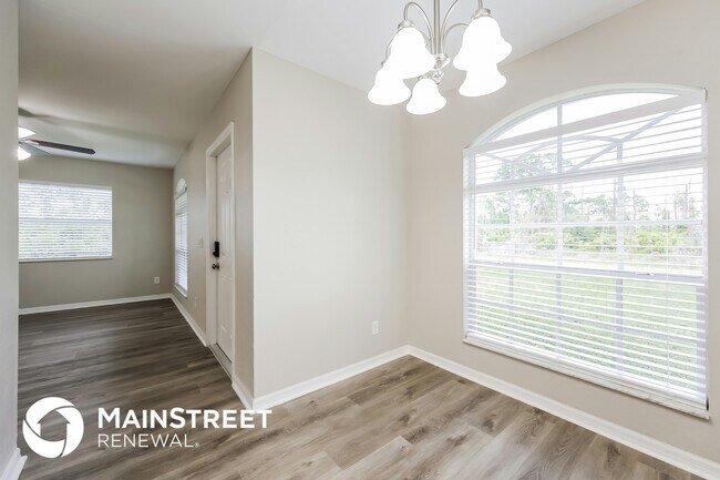 Foto del edificio - 1018 Garnet Ave