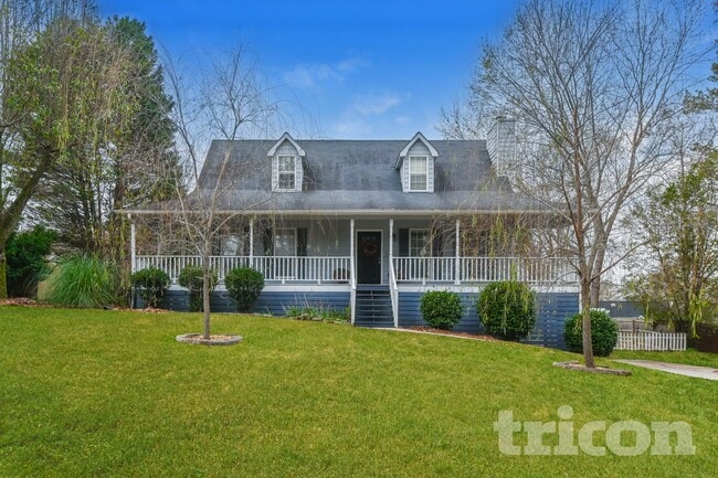 Building Photo - 757 Cedarcrest Rd