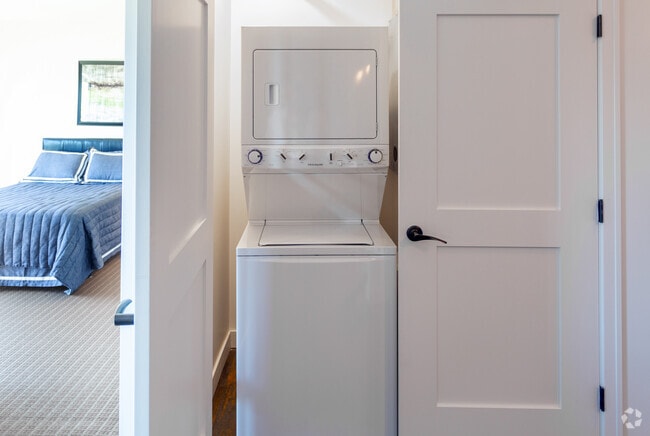 1BR, 1BA - 704 SF - Ironworks at Keystone