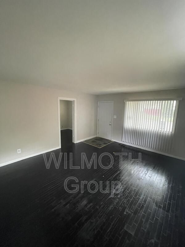 Foto del edificio - 1652 Nelson Ave