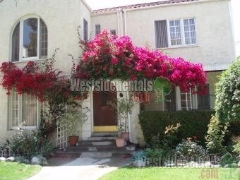 Primary Photo - 1017 1/2 S Orange Dr