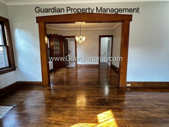 Building Photo - 3612 Grand Ave S