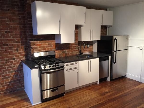 Building Photo - 72 North 8th Street