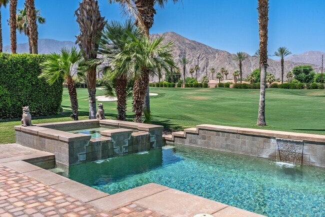 Building Photo - 51493 Marbella Ct