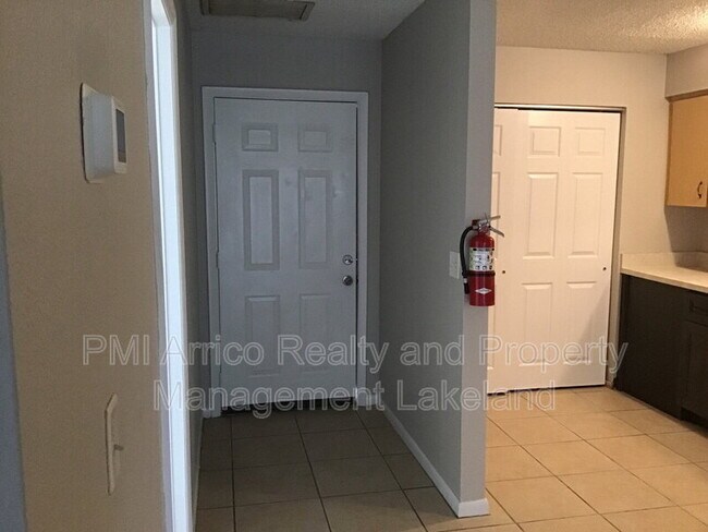 Building Photo - 1312 Fairway Dr