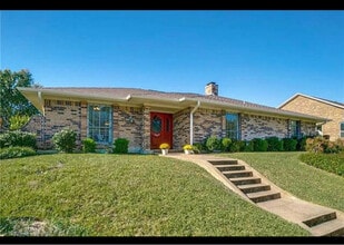 Building Photo - 3009 Apple Valley Dr