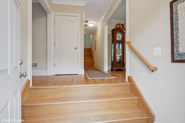 Foto del edificio - 410 Green Bay Rd