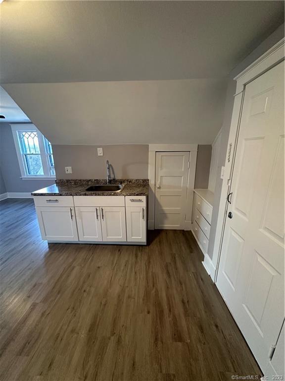 245 Quinnipiac St Unit 3rd flr, Wallingford, CT 06492 Apartment for