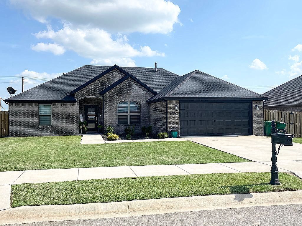 Foto principal - 1800 Sunrise Cir