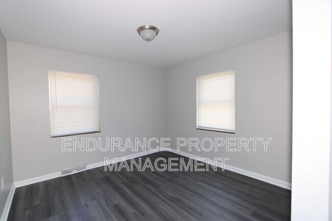 Foto del edificio - 3625 W Liberty St