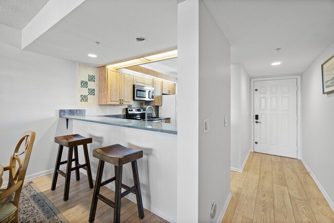 Foto del edificio - 2401 Marina Isle Way