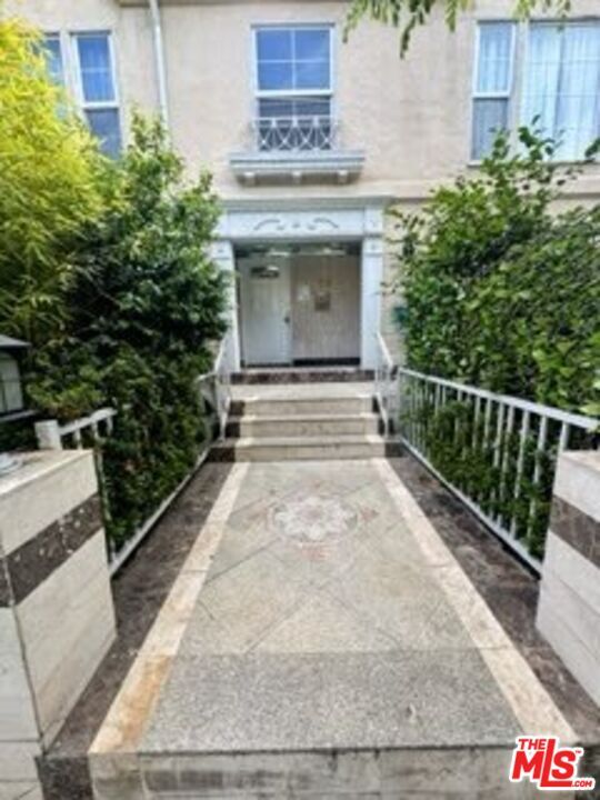 Foto del edificio - 133 Crescent Dr