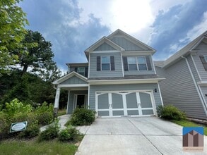 Building Photo - 300 Omnia Ridge Way