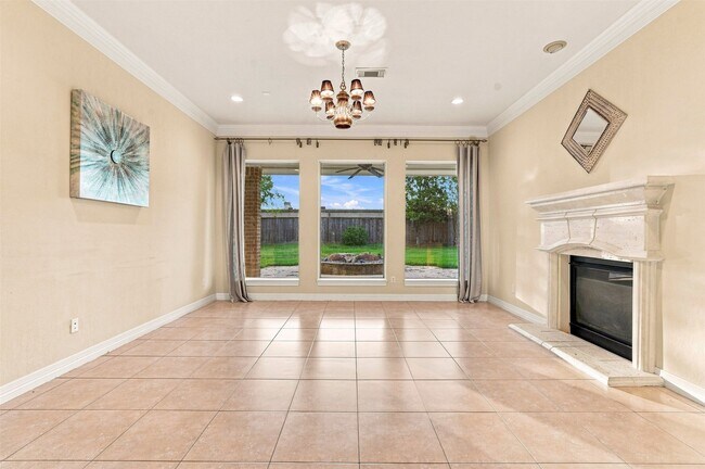 Foto del edificio - 1726 Parklake Village Dr