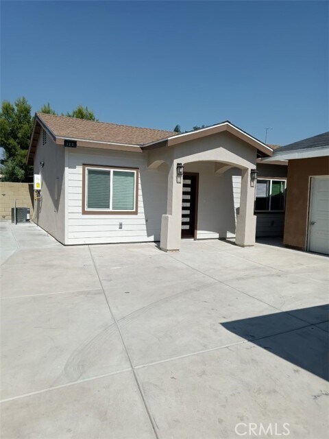 Foto del edificio - 125 N Orangewood St