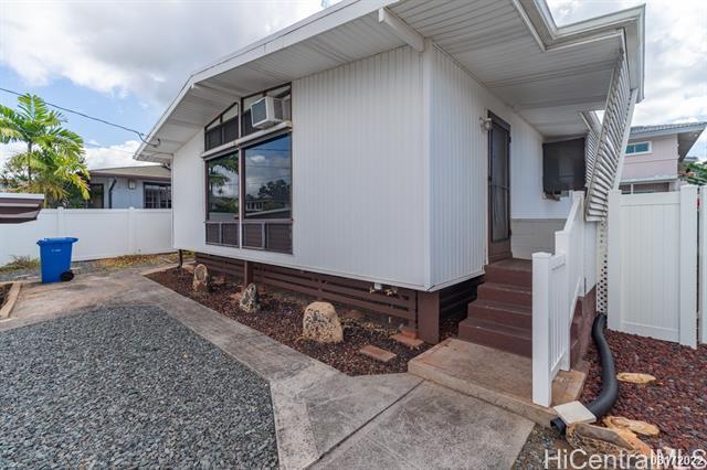 Building Photo - 4258 Likini St