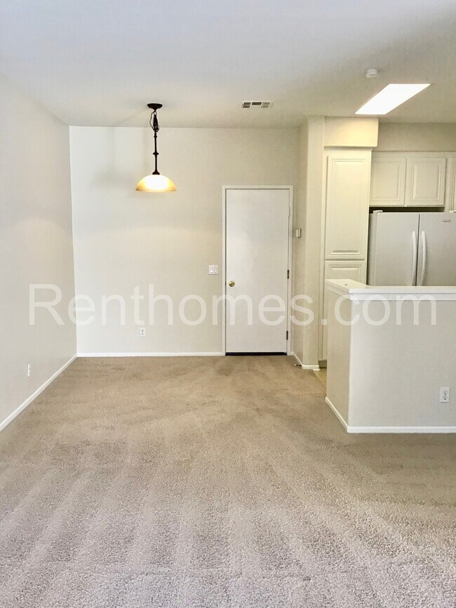 Foto del edificio - Carmel Valley, 4155 Via Candidiz--2 Story ...