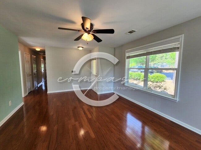 Building Photo - 105 Nacoochee Way