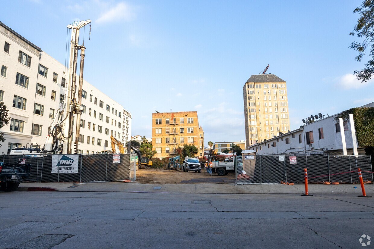 The Baxter 1818 N Cherokee Ave Los Angeles, CA Apartments for Rent