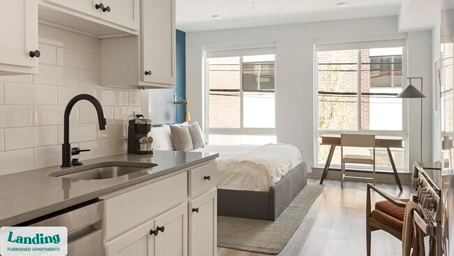 Building Photo - 4014 Ludlow St