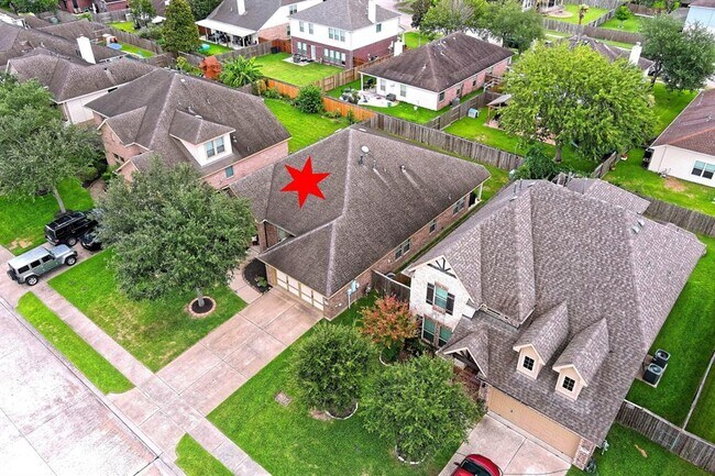 Foto del edificio - 2606 Chinaberry Ln