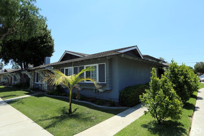 Building Photo - 7592 Volga Dr