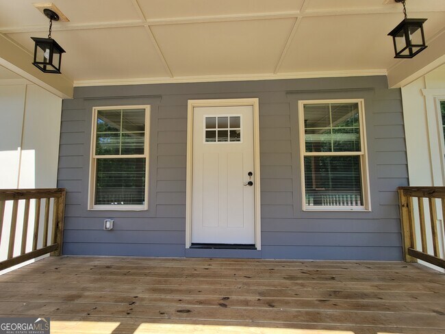 Foto del edificio - 413 Loblolly Ridge Rd